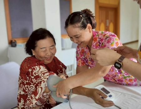 LINE_ALBUM_งานศิษย์พระคริสต์ 9-4-69_260409_790